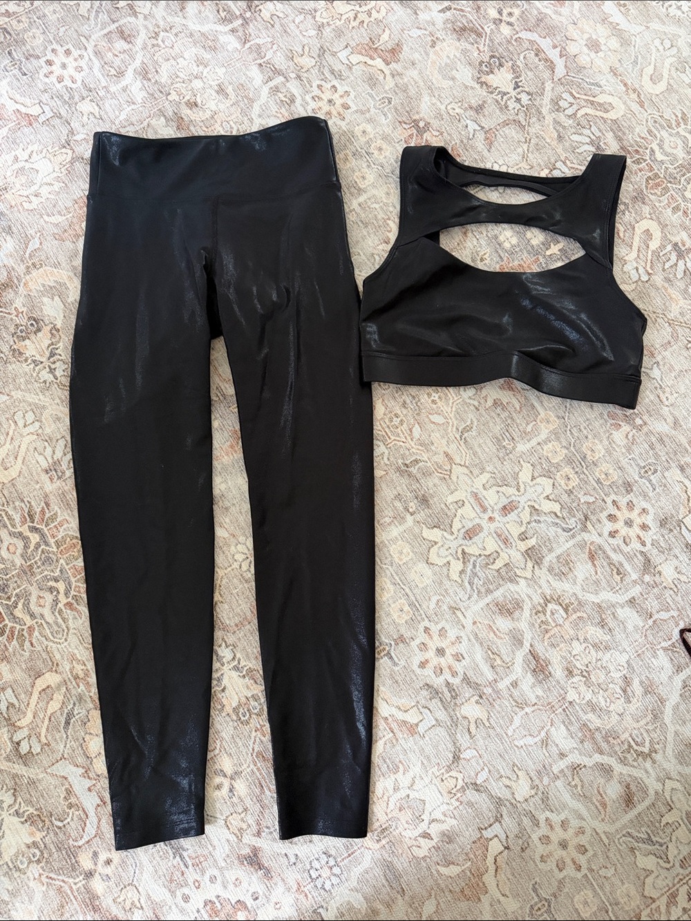 Heroine Sport Faux Leather Set